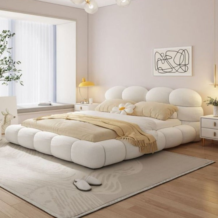 سرير علي الطراز الاوروبي